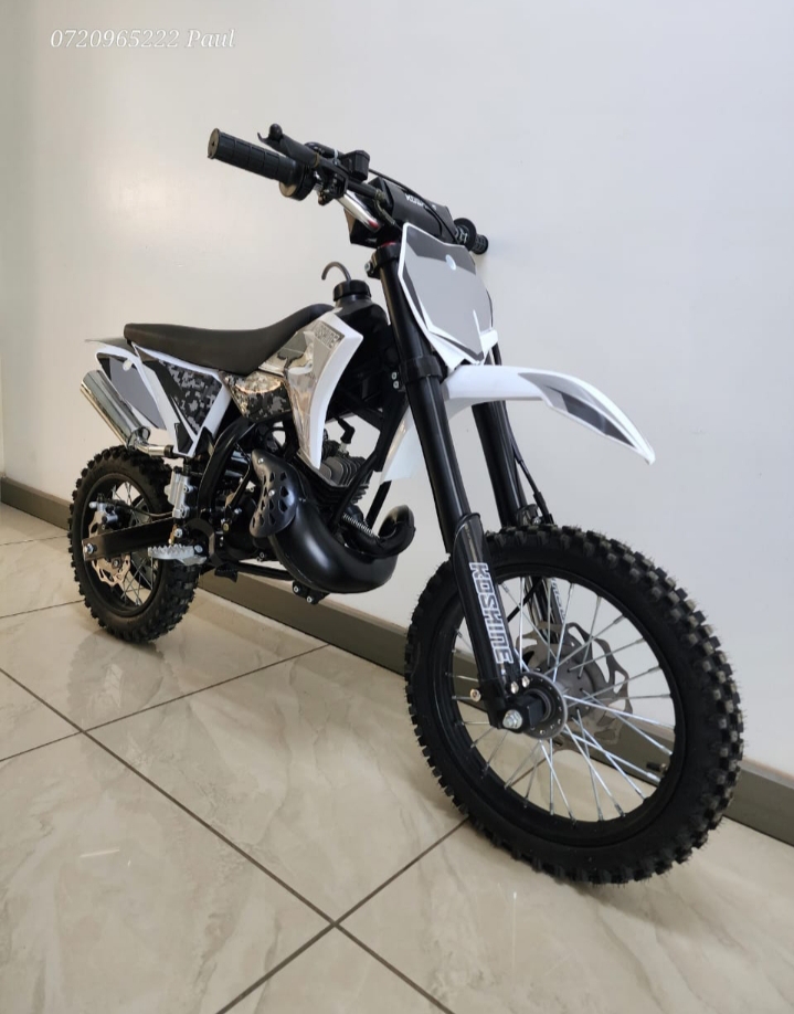 Kids Water-Cooled 50cc Dirt Bike – White